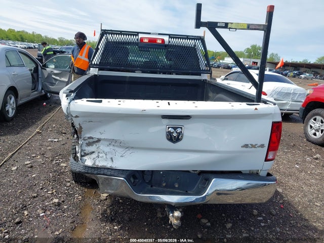 45040357 :رقم المزاد ، 1C6RR7FG0KS655610 vin ، 2019 Ram 1500 Classic Tradesman  4x4 6'4 Box مزاد بيع