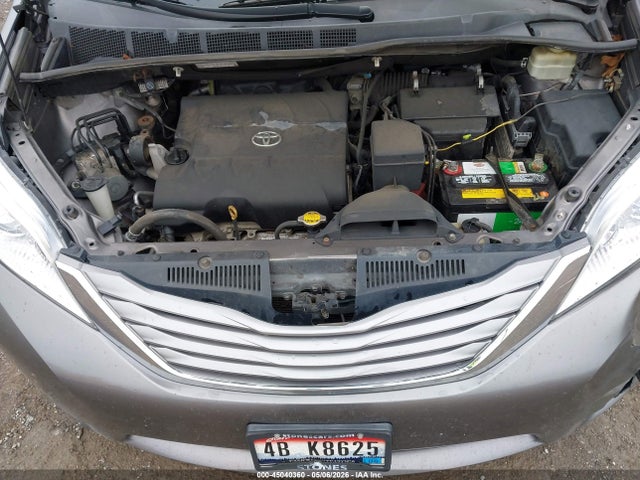 Aukcja sprzedaży 2016 Toyota Sienna Xle, vin: 5TDDK3DCXGS136564, numer aukcji: 45040360