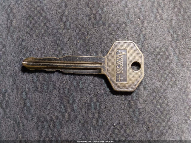 45040361 :رقم المزاد ، JS2GB41S115201660 vin ، 2001 Suzuki Esteem Gl/glx/glx+ مزاد بيع