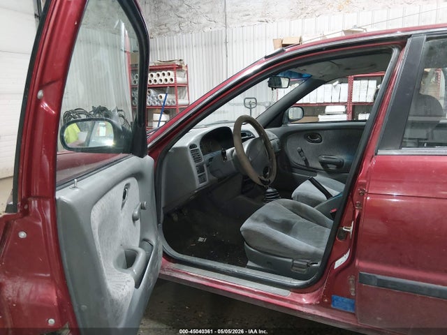 45040361 :رقم المزاد ، JS2GB41S115201660 vin ، 2001 Suzuki Esteem Gl/glx/glx+ مزاد بيع