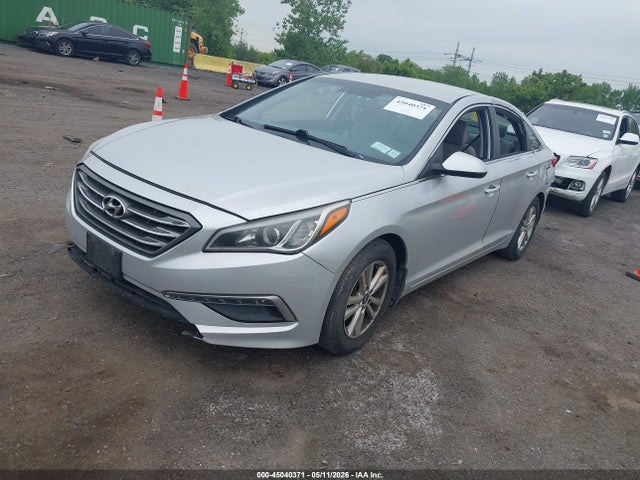 45040371 :رقم المزاد ، 5NPE24AF1FH246710 vin ، 2015 Hyundai Sonata Se مزاد بيع