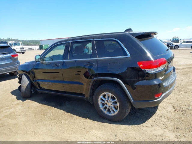 2018 Jeep Grand Cherokee Laredo 4x4 მანქანა იყიდება აუქციონზე, vin: 1C4RJFAG0JC432705, აუქციონის ნომერი: 45040379