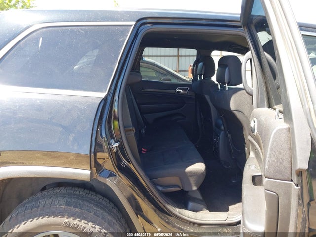 2018 Jeep Grand Cherokee Laredo 4x4 მანქანა იყიდება აუქციონზე, vin: 1C4RJFAG0JC432705, აუქციონის ნომერი: 45040379