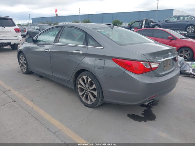 Продаж на аукціоні авто 2013 Hyundai Sonata Se 2.0t, vin: 5NPEC4AB2DH747404, номер лоту: 45040386