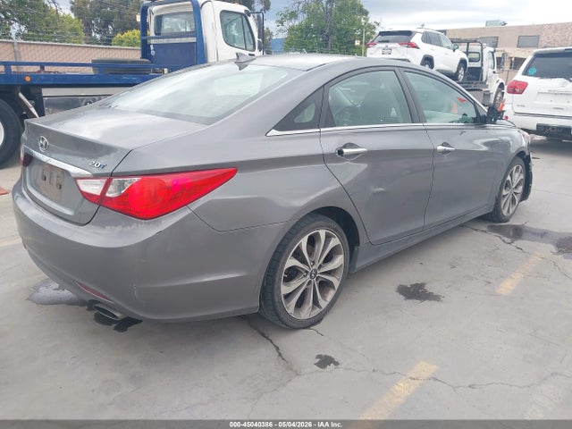 Продаж на аукціоні авто 2013 Hyundai Sonata Se 2.0t, vin: 5NPEC4AB2DH747404, номер лоту: 45040386