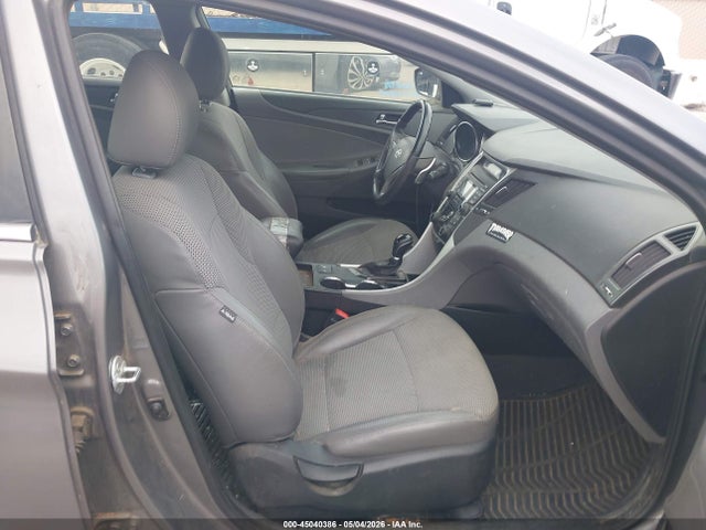 Продаж на аукціоні авто 2013 Hyundai Sonata Se 2.0t, vin: 5NPEC4AB2DH747404, номер лоту: 45040386