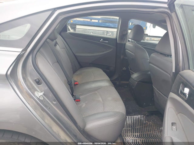 Продаж на аукціоні авто 2013 Hyundai Sonata Se 2.0t, vin: 5NPEC4AB2DH747404, номер лоту: 45040386