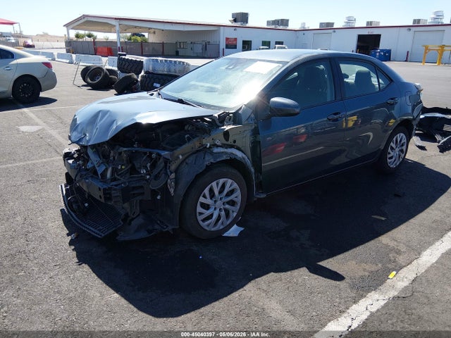 Toyota COROLLA LE 2019 2T1BURHE9KC223793 Image 2