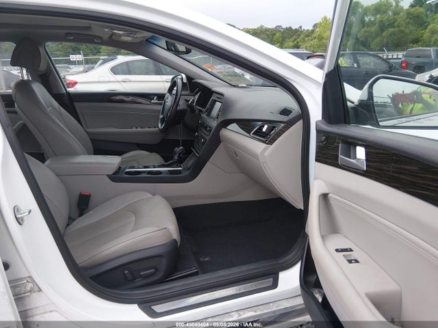 Aukcja sprzedaży 2016 Hyundai Sonata Limited, vin: 5NPE34AF4GH310270, numer aukcji: 45040404