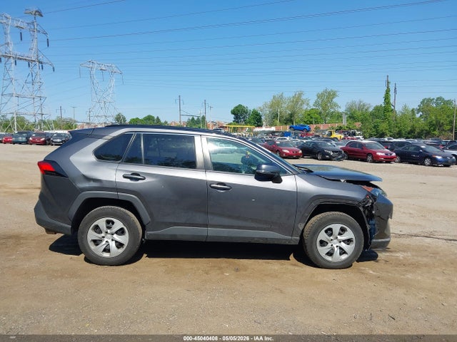 2T3K1RFV5KW034527 Toyota RAV4 LE