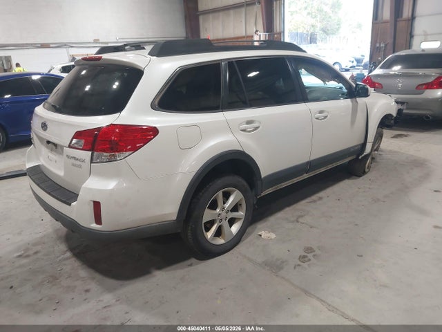 Aukcja sprzedaży 2014 Subaru Outback 2.5i Premium, vin: 4S4BRBCC2E3209080, numer aukcji: 45040411
