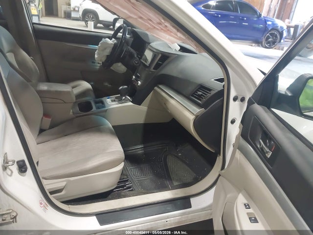 Aukcja sprzedaży 2014 Subaru Outback 2.5i Premium, vin: 4S4BRBCC2E3209080, numer aukcji: 45040411