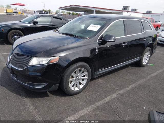 Продаж на аукціоні авто 2016 Lincoln Mkt Livery, vin: 2LMHJ5NK8GBL00773, номер лоту: 45040427
