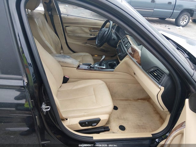 2013 Bmw 328i მანქანა იყიდება აუქციონზე, vin: WBA3A5C54DF353033, აუქციონის ნომერი: 45040477