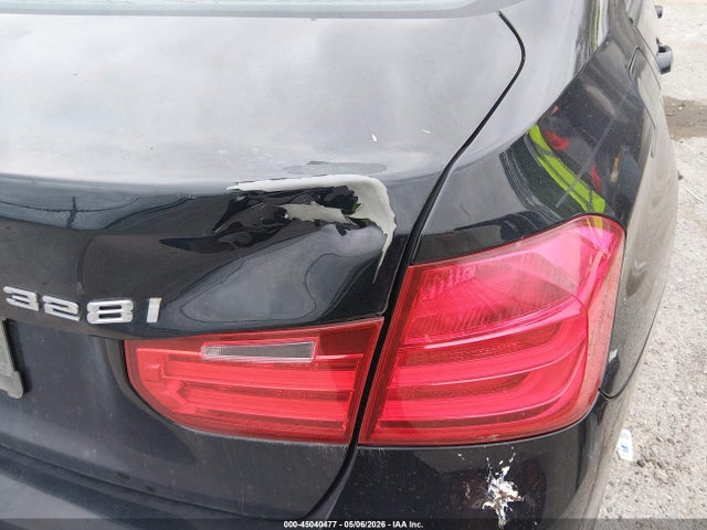 2013 Bmw 328i მანქანა იყიდება აუქციონზე, vin: WBA3A5C54DF353033, აუქციონის ნომერი: 45040477