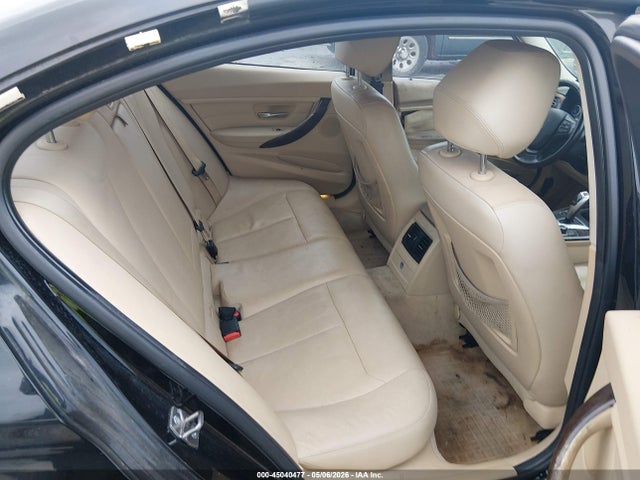 2013 Bmw 328i მანქანა იყიდება აუქციონზე, vin: WBA3A5C54DF353033, აუქციონის ნომერი: 45040477