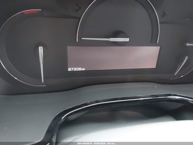 45040479 :رقم المزاد ، 1GYKNBRSXHZ160642 vin ، 2017 Cadillac Xt5 Luxury مزاد بيع