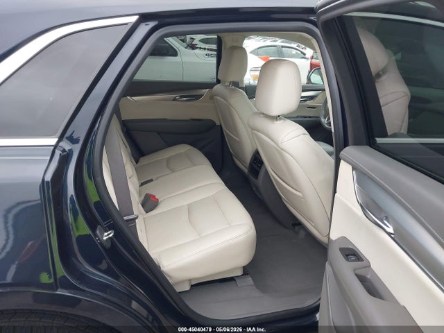45040479 :رقم المزاد ، 1GYKNBRSXHZ160642 vin ، 2017 Cadillac Xt5 Luxury مزاد بيع