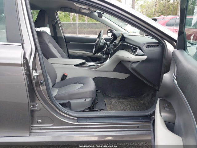 Продаж на аукціоні авто 2021 Toyota Camry Le Awd, vin: 4T1C11BK1MU025885, номер лоту: 45040495