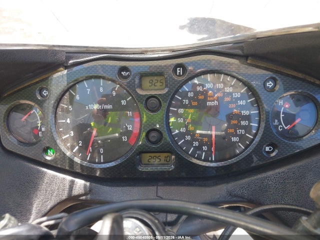 2003 Suzuki Gsx1300 R მანქანა იყიდება აუქციონზე, vin: JS1GW71A232101895, აუქციონის ნომერი: 45040505