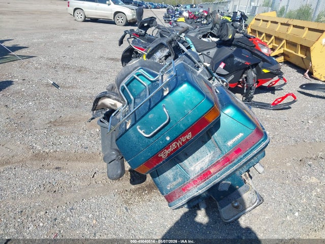 1996 Honda Gl1500 A/2 მანქანა იყიდება აუქციონზე, vin: 1HFSC2208TA802499, აუქციონის ნომერი: 45040514