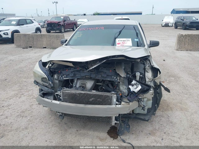 Продаж на аукціоні авто 2015 Chevrolet Malibu Ls, vin: 1G11B5SL0FF301529, номер лоту: 45040519