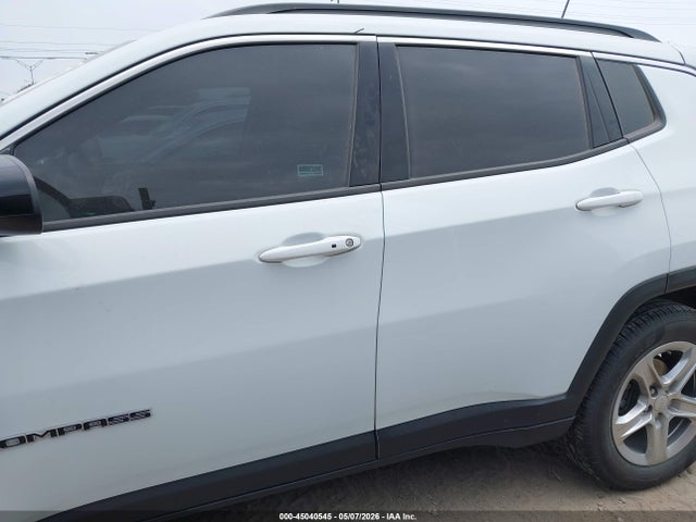 3C4NJDBN0RT607910 Jeep Compass Latitude 4x4