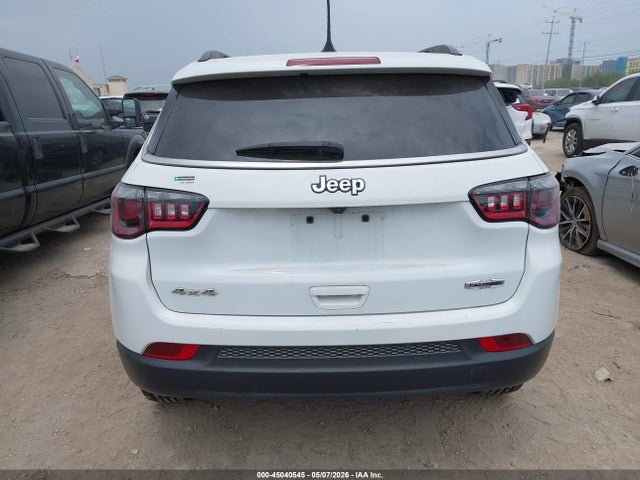 3C4NJDBN0RT607910 Jeep Compass Latitude 4x4