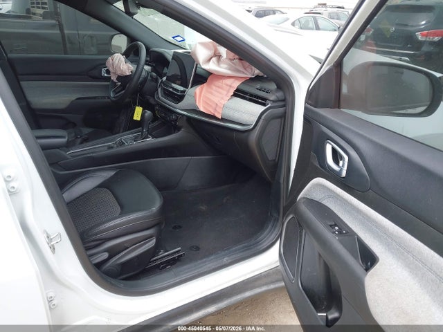 3C4NJDBN0RT607910 Jeep Compass Latitude 4x4