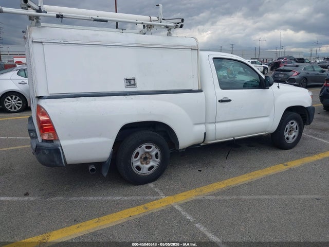 Toyota Tacoma 2014 5TFNX4CN2EX034181 Image 4