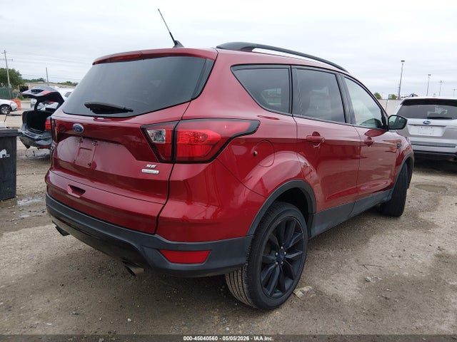 Ford ESCAPE SE 2019 1FMCU0GD7KUA96744 Image 4