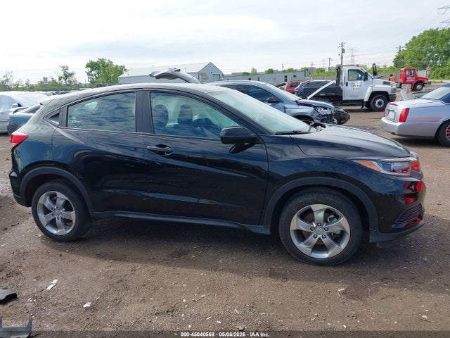 45040568 :رقم المزاد ، 3CZRU6H32NM750480 vin ، 2022 Honda Hr-v Awd Lx مزاد بيع