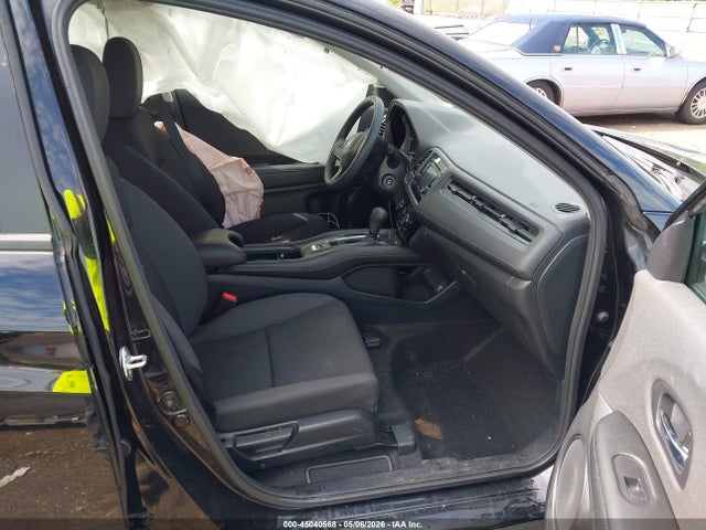 45040568 :رقم المزاد ، 3CZRU6H32NM750480 vin ، 2022 Honda Hr-v Awd Lx مزاد بيع