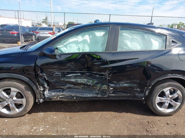 45040568 :رقم المزاد ، 3CZRU6H32NM750480 vin ، 2022 Honda Hr-v Awd Lx مزاد بيع