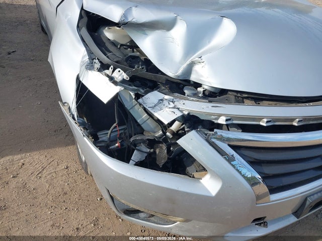 2015 Nissan Altima 2.5 Sl მანქანა იყიდება აუქციონზე, vin: 1N4AL3AP9FC104878, აუქციონის ნომერი: 45040573