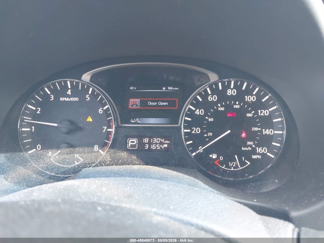 2015 Nissan Altima 2.5 Sl მანქანა იყიდება აუქციონზე, vin: 1N4AL3AP9FC104878, აუქციონის ნომერი: 45040573