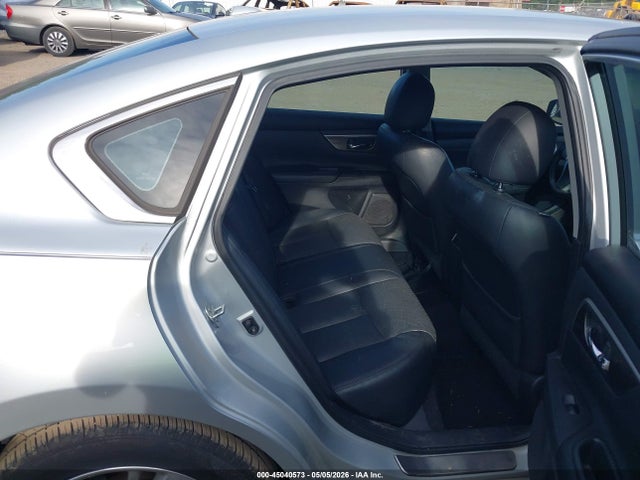2015 Nissan Altima 2.5 Sl მანქანა იყიდება აუქციონზე, vin: 1N4AL3AP9FC104878, აუქციონის ნომერი: 45040573
