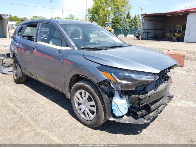 2025 Toyota Corolla Cross L მანქანა იყიდება აუქციონზე, vin: 7MUAAAAG2SV140737, აუქციონის ნომერი: 45040619