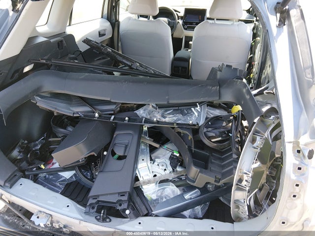 45040619 :رقم المزاد ، 7MUAAAAG2SV140737 vin ، 2025 Toyota Corolla Cross L مزاد بيع