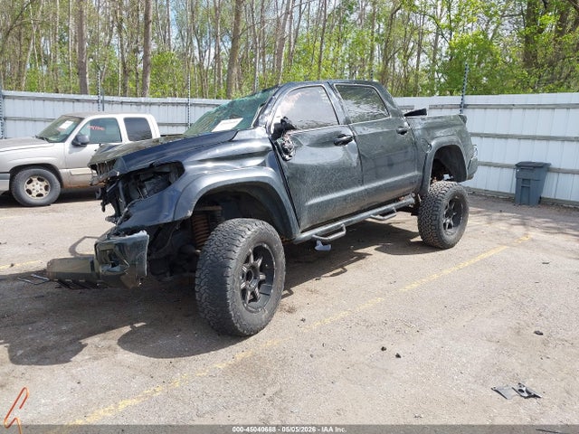 Auction sale of the 2015 Toyota Tundra Platinum 5.7l V8, vin: 5TFAY5F18FX425282, lot number: 45040688