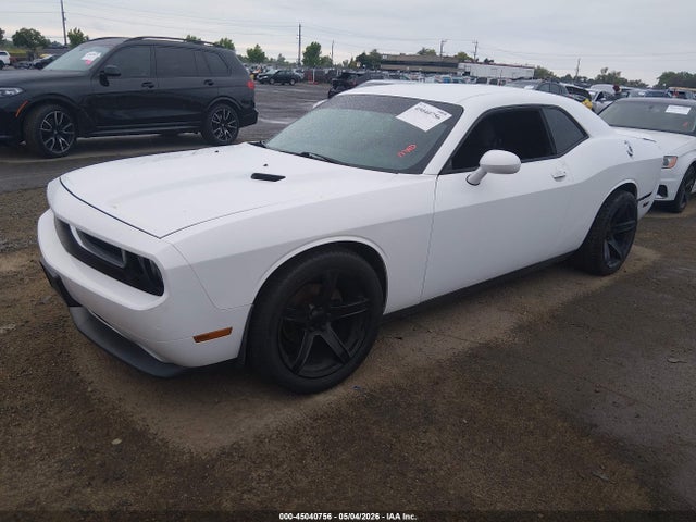 45040756 :رقم المزاد ، 2C3CDYAG2CH254437 vin ، 2012 Dodge Challenger Sxt مزاد بيع