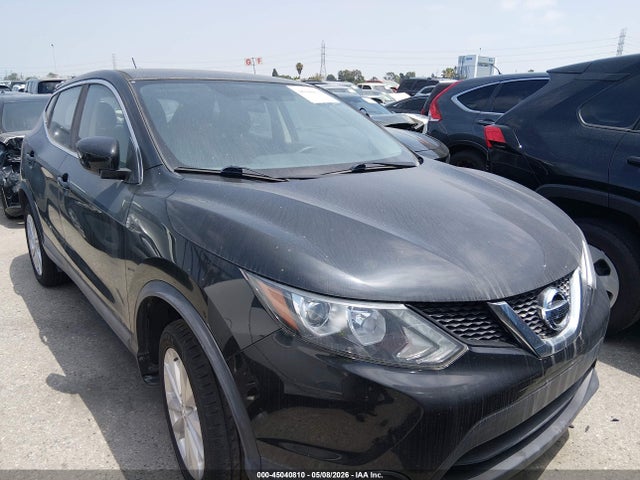 Nissan Rogue Sport S 2018 JN1BJ1CP8JW106461 головне зображення