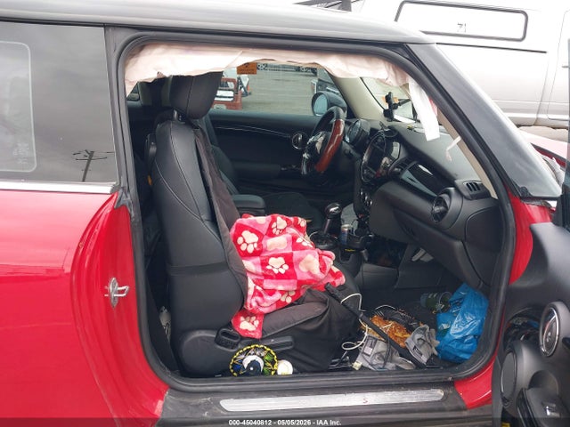 Продаж на аукціоні авто 2019 Mini Hardtop Cooper S, vin: WMWXP7C54K2A51826, номер лоту: 45040812