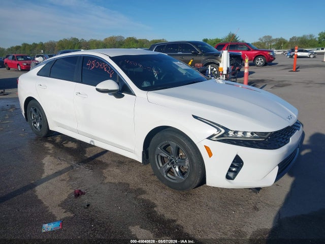 Продаж на аукціоні авто 2022 Kia K5 Lxs, vin: 5XXG14J24NG130632, номер лоту: 45040828