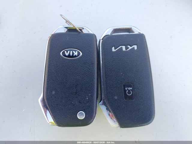 Продаж на аукціоні авто 2022 Kia K5 Lxs, vin: 5XXG14J24NG130632, номер лоту: 45040828
