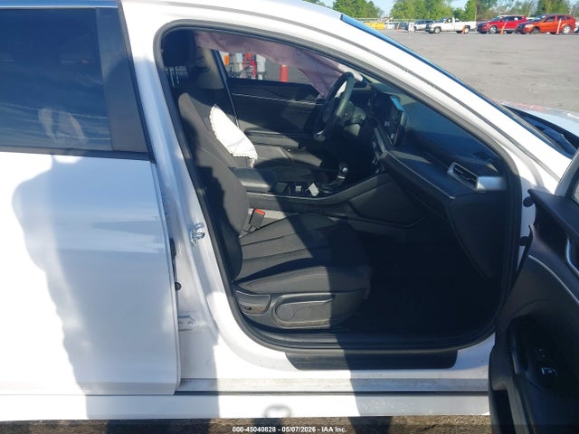 Продаж на аукціоні авто 2022 Kia K5 Lxs, vin: 5XXG14J24NG130632, номер лоту: 45040828