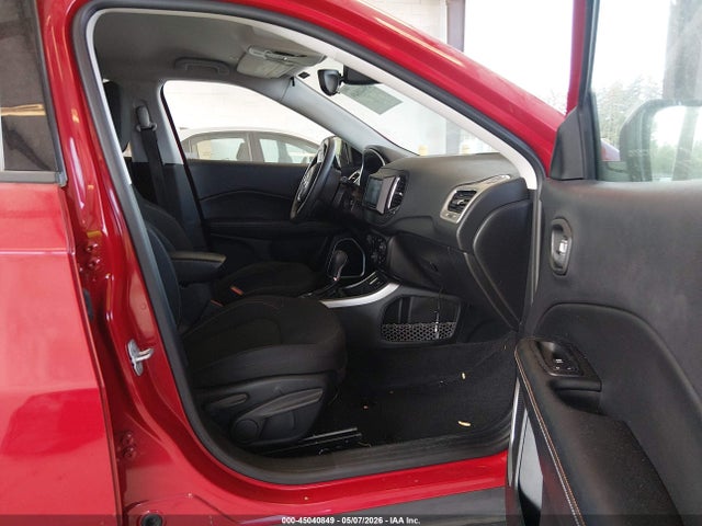 3C4NJCAB1JT255006 Jeep Compass Sport Fwd