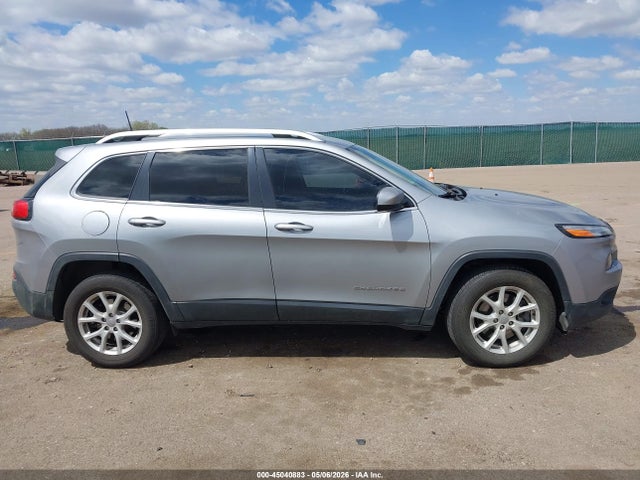 2016 Jeep Cherokee Latitude მანქანა იყიდება აუქციონზე, vin: 1C4PJMCS8GW178553, აუქციონის ნომერი: 45040883