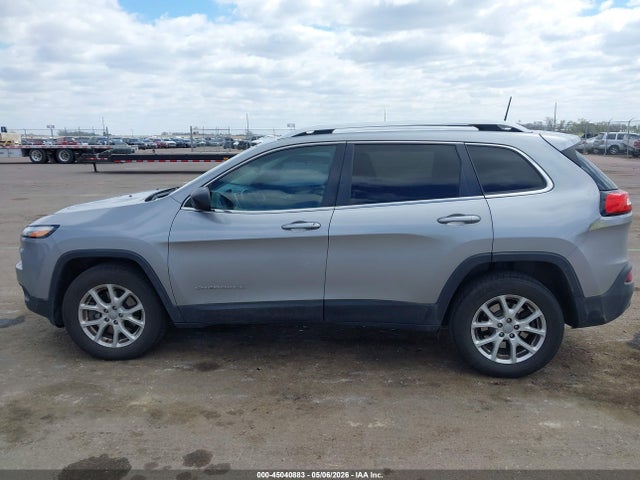 2016 Jeep Cherokee Latitude მანქანა იყიდება აუქციონზე, vin: 1C4PJMCS8GW178553, აუქციონის ნომერი: 45040883