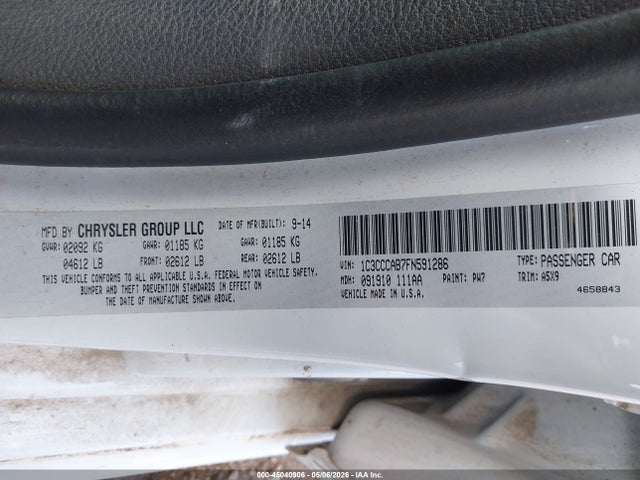 45040906 :رقم المزاد ، 1C3CCCAB7FN591286 vin ، 2015 Chrysler 200 Limited مزاد بيع